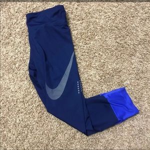 Blue nike crop leggings